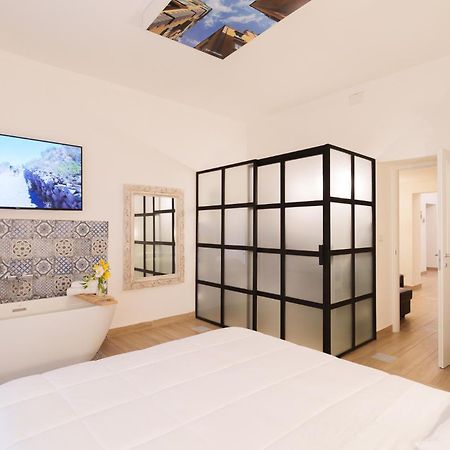 Suite Apartment Casa Lu Naples Luaran gambar